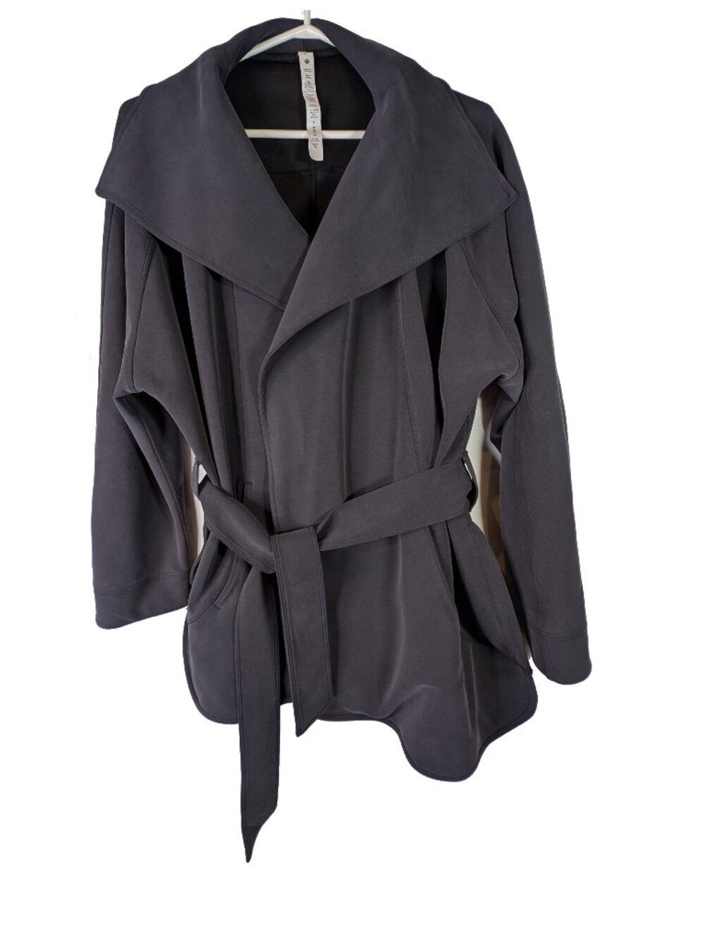 Lululemon soft grey belted jacket Size ML